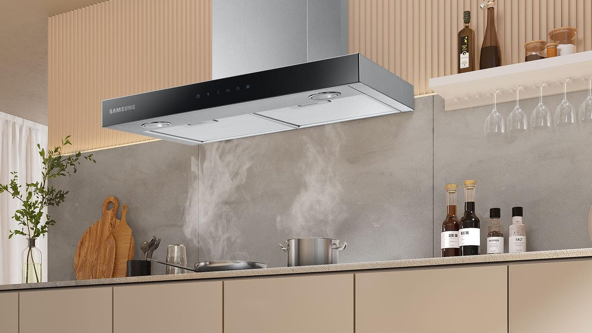 Samsung 90cm Extractor with Curved Glass, LED Lights & Touch Control – Inox (NK36C5070DS/FA)