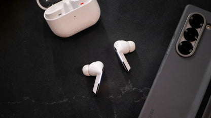 Samsung Galaxy Buds4 Pro – White
