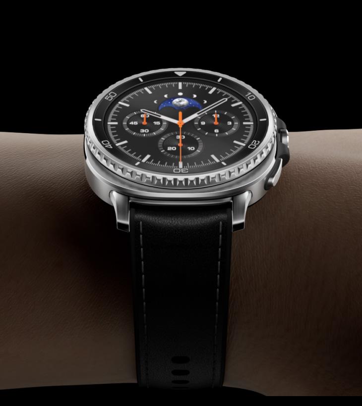 Samsung Galaxy Watch8 Classic Bluetooth – Black