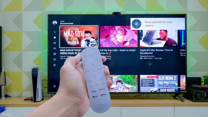 Sony PlayStation 5 Media Remote – Glacier White (PS5 Media Remote)